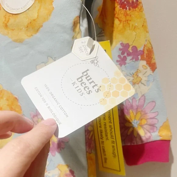 (NWT) Burt’s bees floral pajamas - Picture 6 of 6